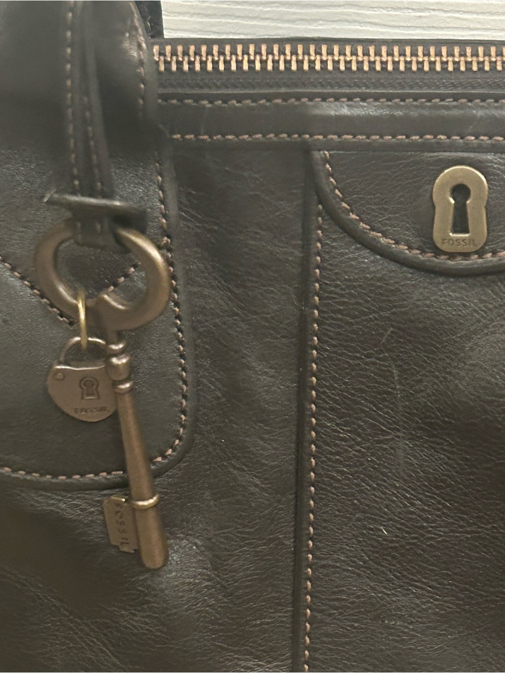 Fossil Dark Brown Leather Satchel Shoulder Bag Key Charm - Picture 2 of 14